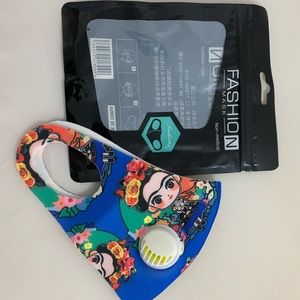 Frida Kahlo face covering